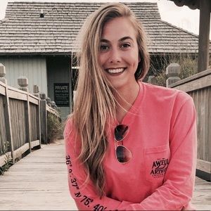 Meet your Posher, Olivia